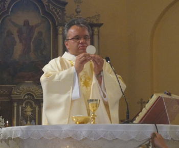 Slávenie sv. omše