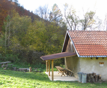 Rekonštruovaná Olajošova chata