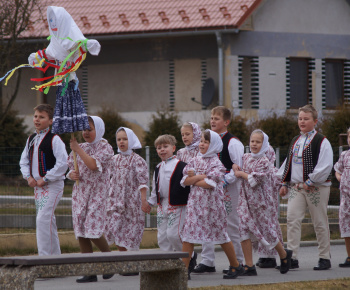 Folkloristi & Lastovičky