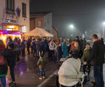 Śedľičaňi śe luča z ročkom