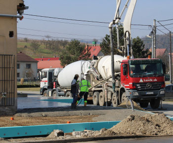 Rekonštrukcia a otvorenie Jednoty