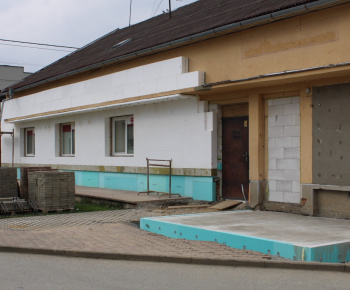 Rekonštrukcia a otvorenie Jednoty
