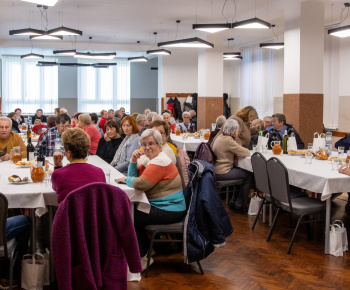 Deň úcty k starším