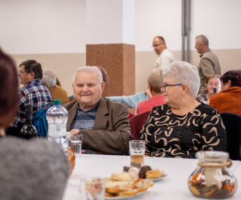 Deň úcty k starším