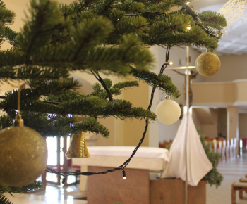 Vianočná výzdoba kostola