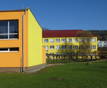 Základná a materská škola